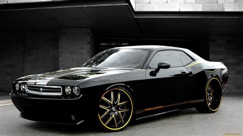 black and gold challenger